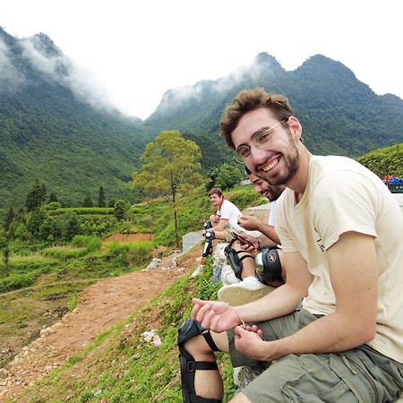Lazy Cat Homestay - Motorbikes Rental & Tours Ha Giang Luaran gambar