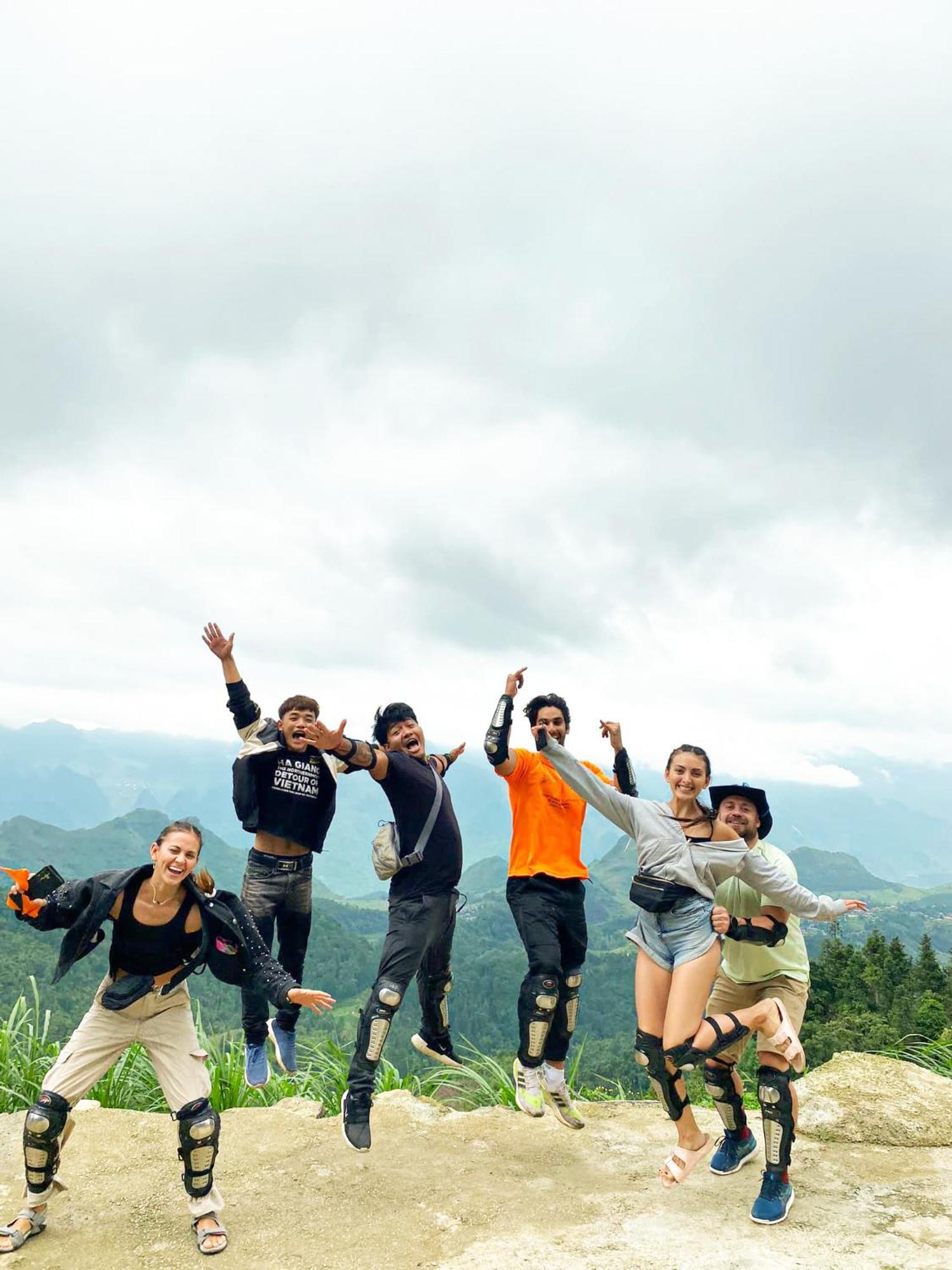 Lazy Cat Homestay - Motorbikes Rental & Tours Ha Giang Luaran gambar