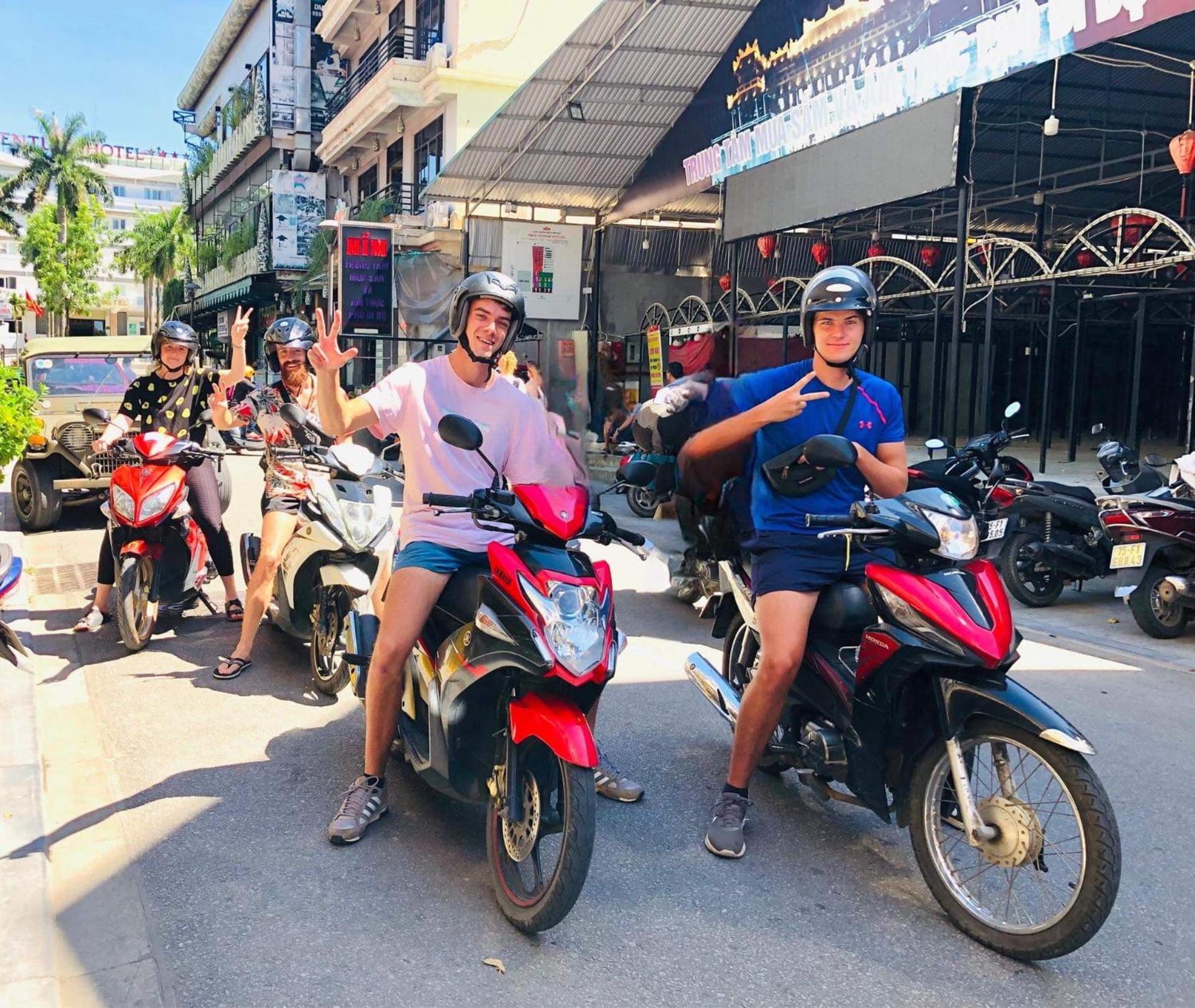Lazy Cat Homestay - Motorbikes Rental & Tours Ha Giang Luaran gambar